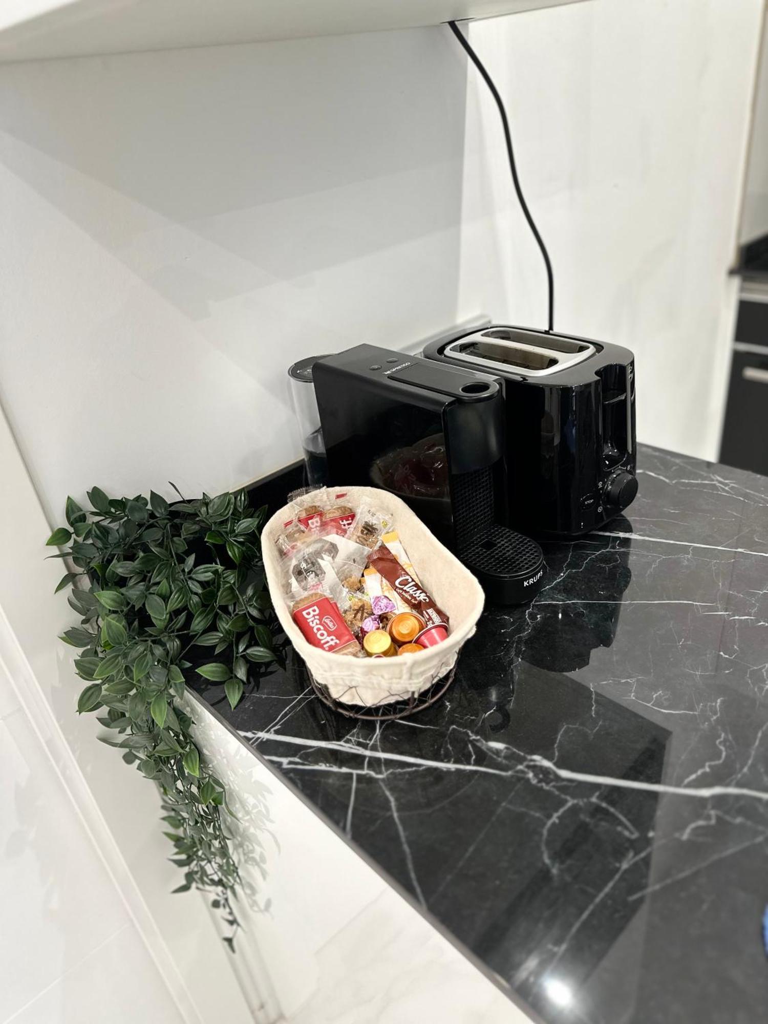 Mark Suite B8 Fuengirola Eksteriør billede