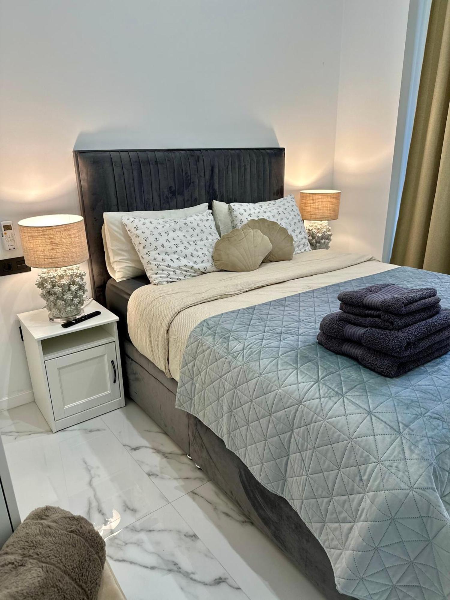 Mark Suite B8 Fuengirola Eksteriør billede